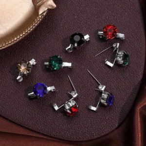 1716372250297-8f53c30c834d4f07a093857c75d56b04-goods.jpeg Geometric Rhinestone Mini Brooch Buckle Anti-Exposure Clothing Pin Random Color